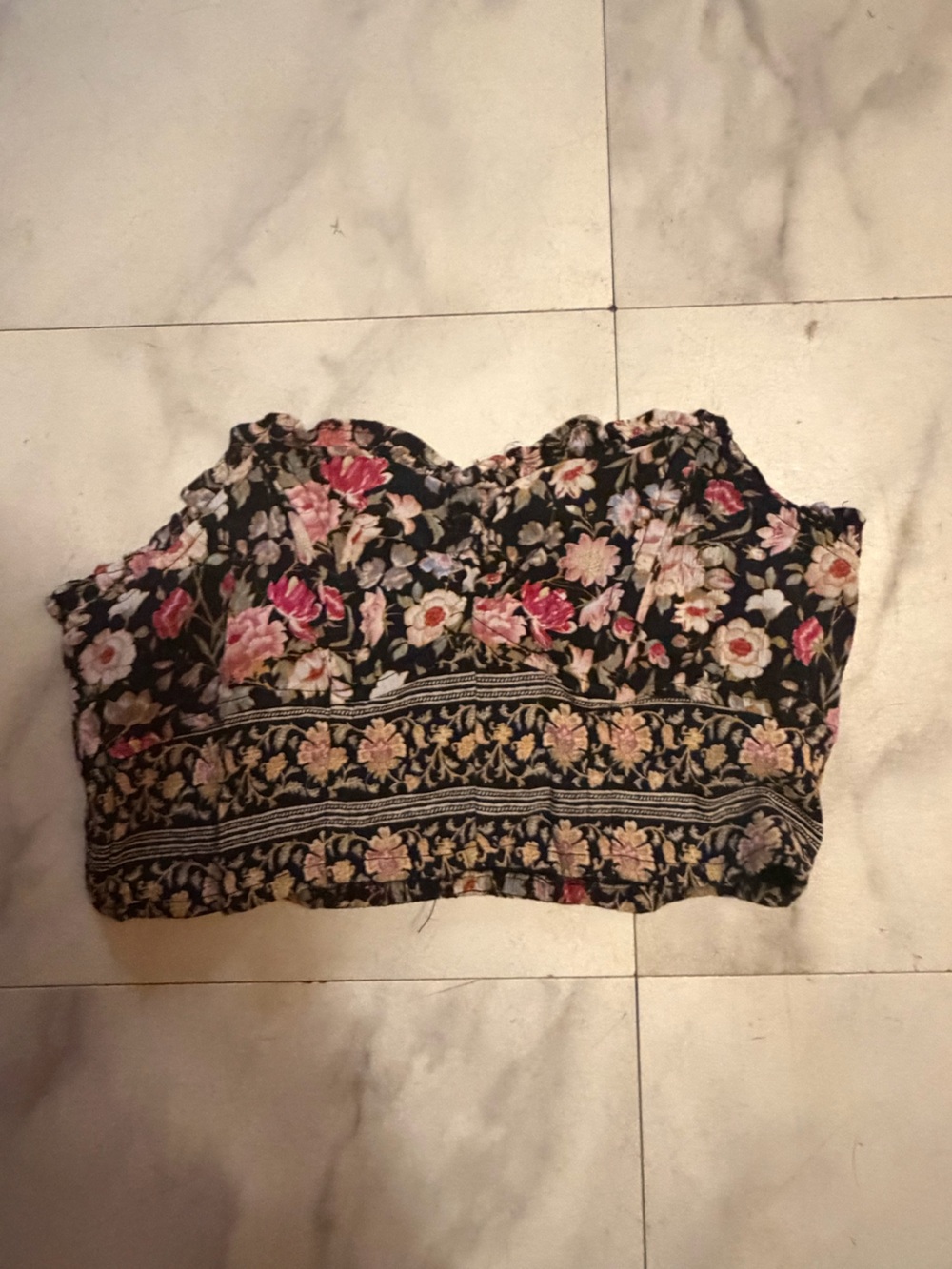 American Eagle Outfitters Black Floral Printed tube top